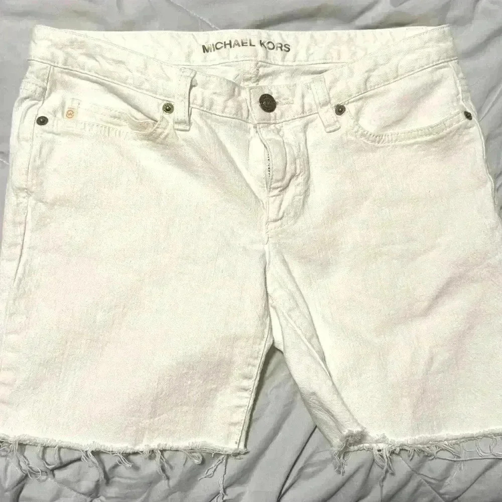 Micheal Kors distressed Bermuda shorts size 2